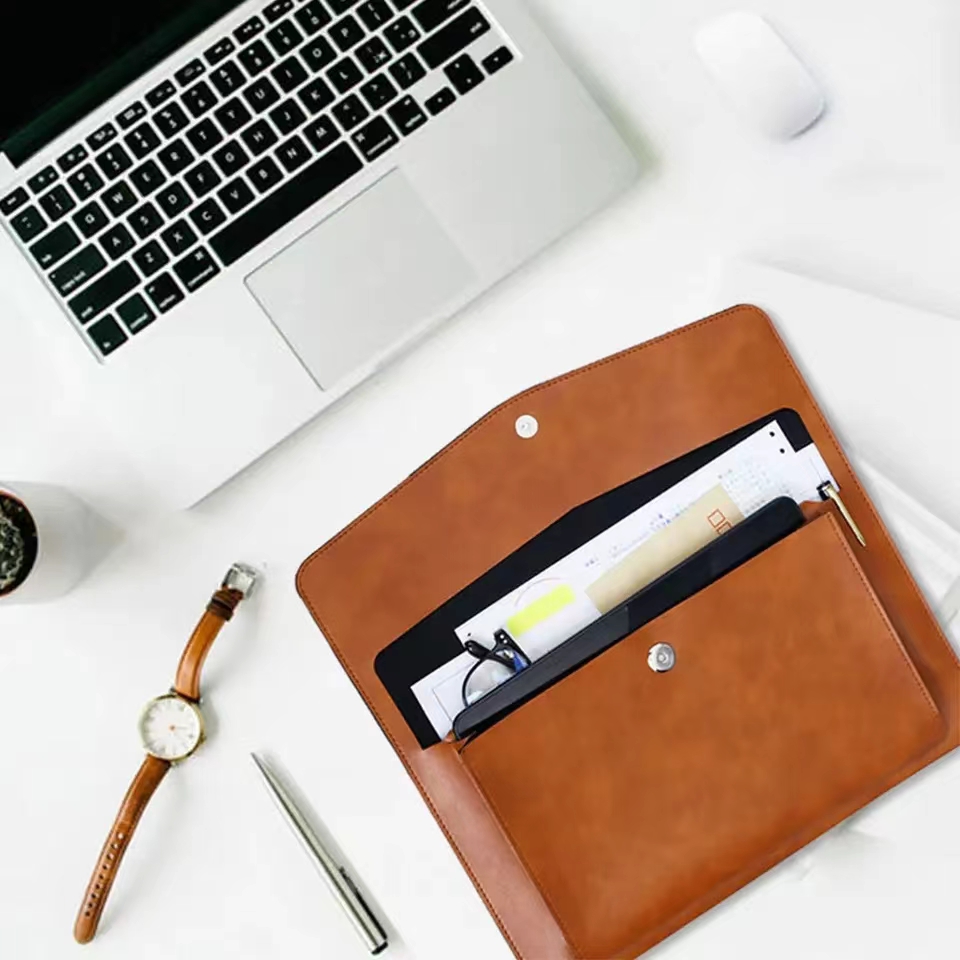 A4 Lederen Map Grote Capacitei - Leather Briefcase recensie en prijs