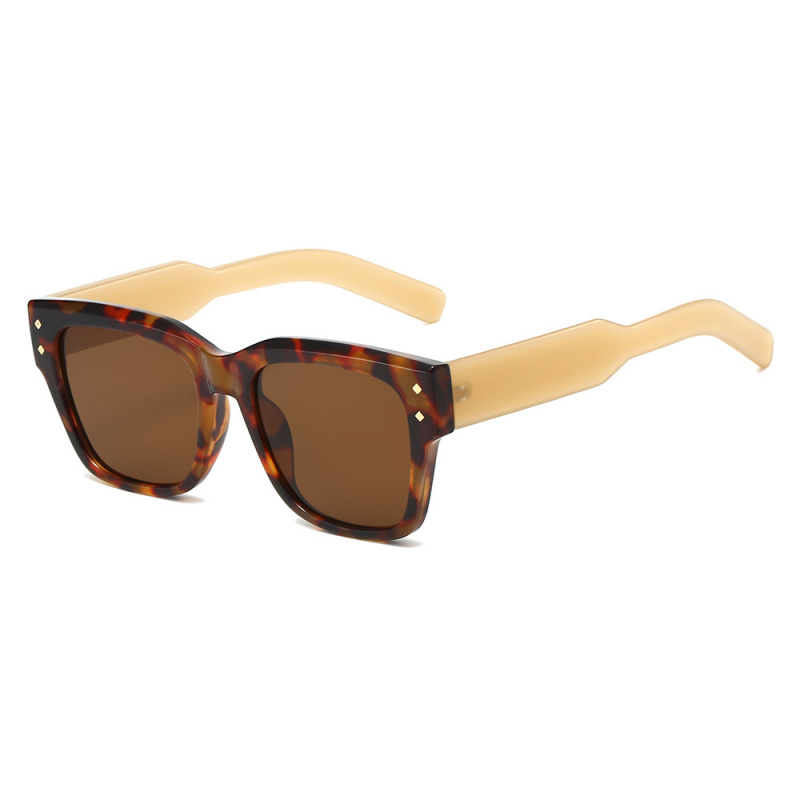 Klassieke Vierkante Zonnebril  - Designer Sunglasses recensie en prijs